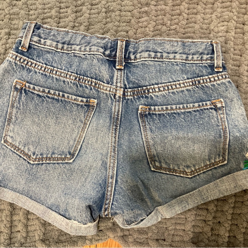 Girls shorts
